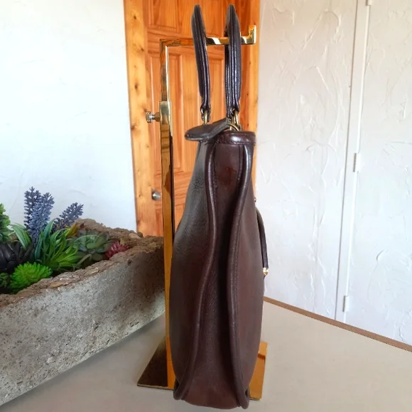 COACH BONNIE CASHIN "Watermelon Tote" Brown Leather Kiss Lock Bag, early 1970s. - Picture 5 of 14